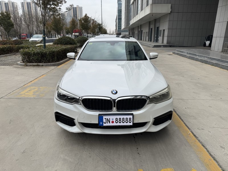 济宁18年宝马5系1