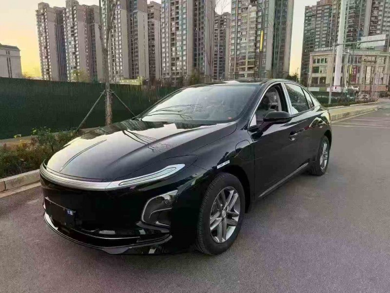 临沧25年红旗E-QM52