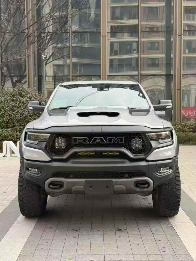 徐州23年道奇霸王龙1