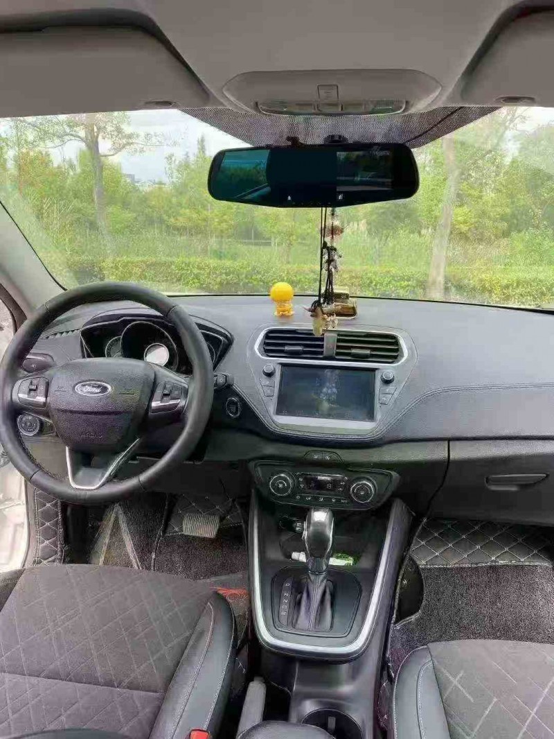 连云港20年福特福克斯6