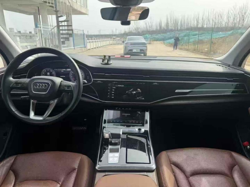鹤壁21年奥迪Q74