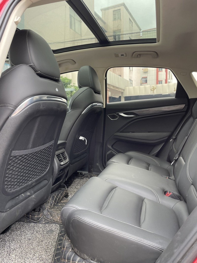 中山20年吉利星越6