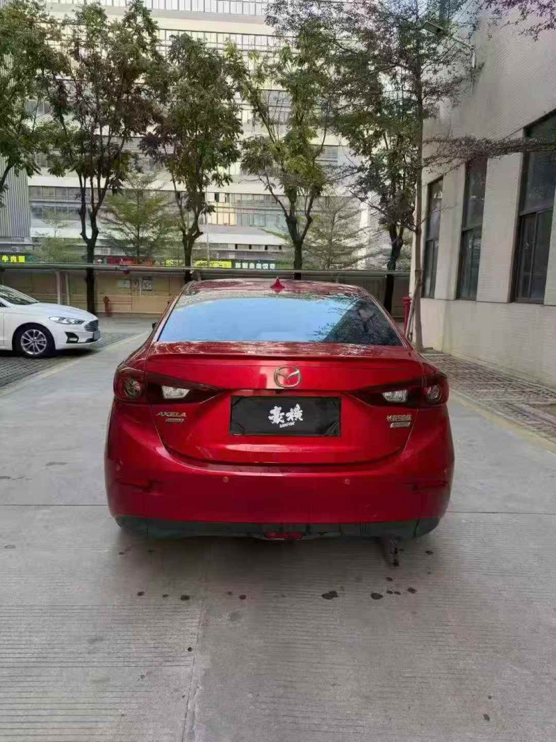 邯郸16年马自达昂克赛拉8