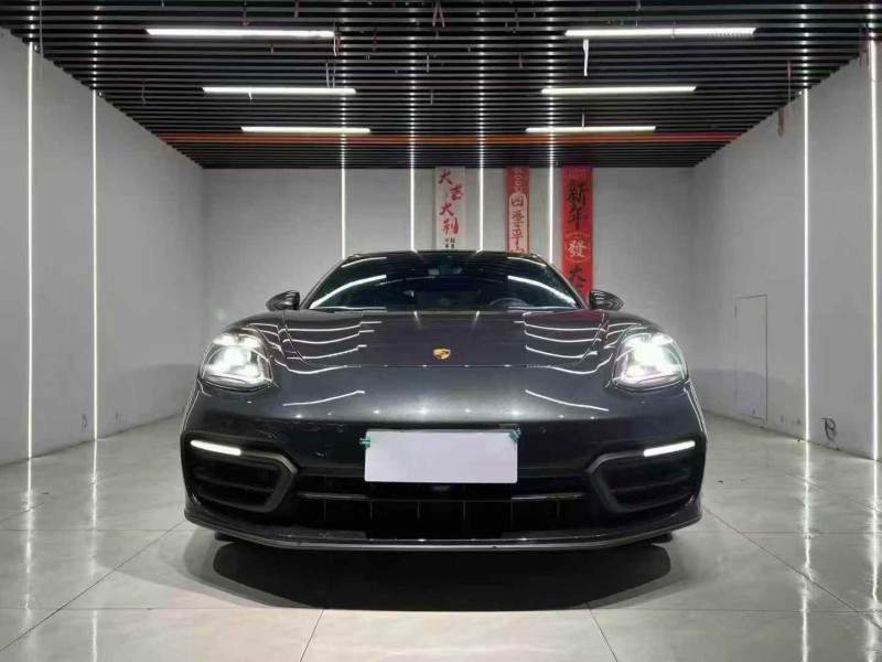 广州21年保时捷帕拉梅拉1