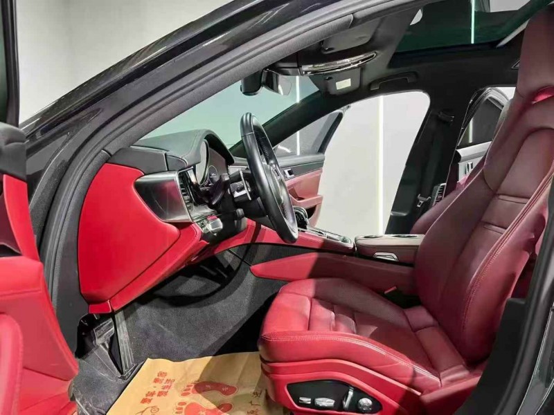 广州21年保时捷帕拉梅拉6