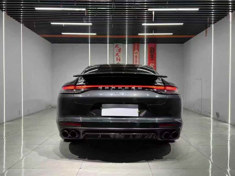 广州21年保时捷帕拉梅拉9