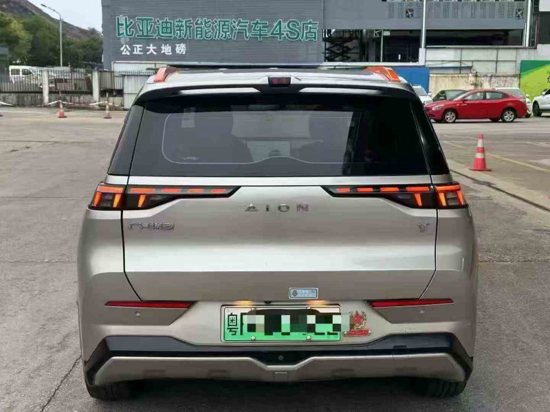 江门21年传祺埃安Y9