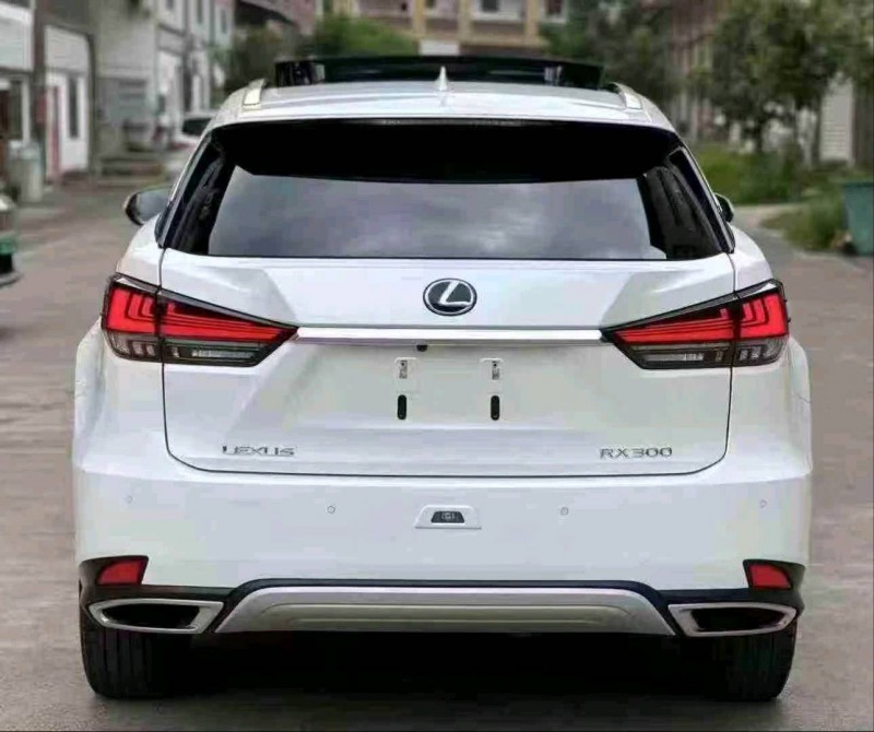 广州21年雷克萨斯RX9