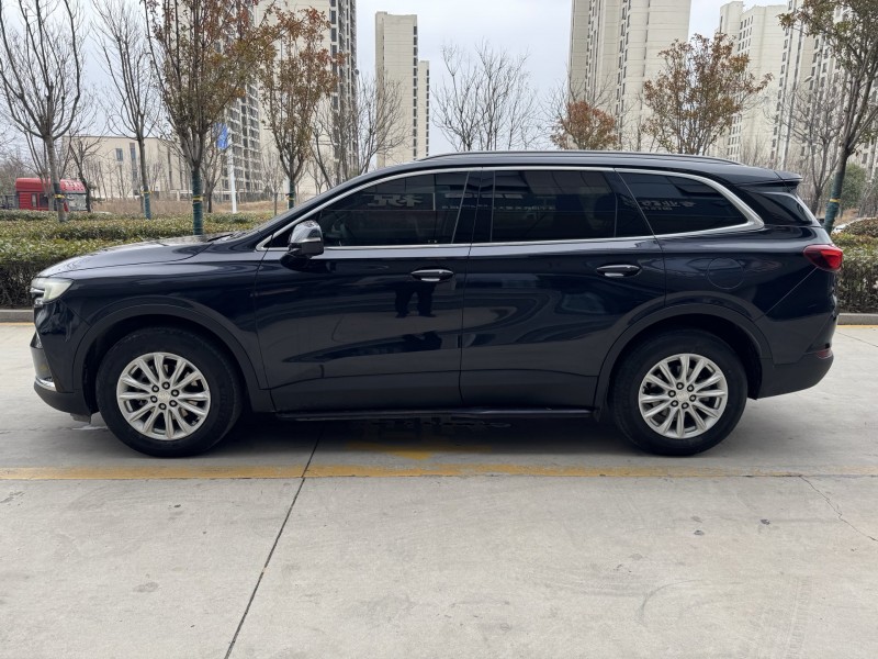 济宁22年别克昂科旗7