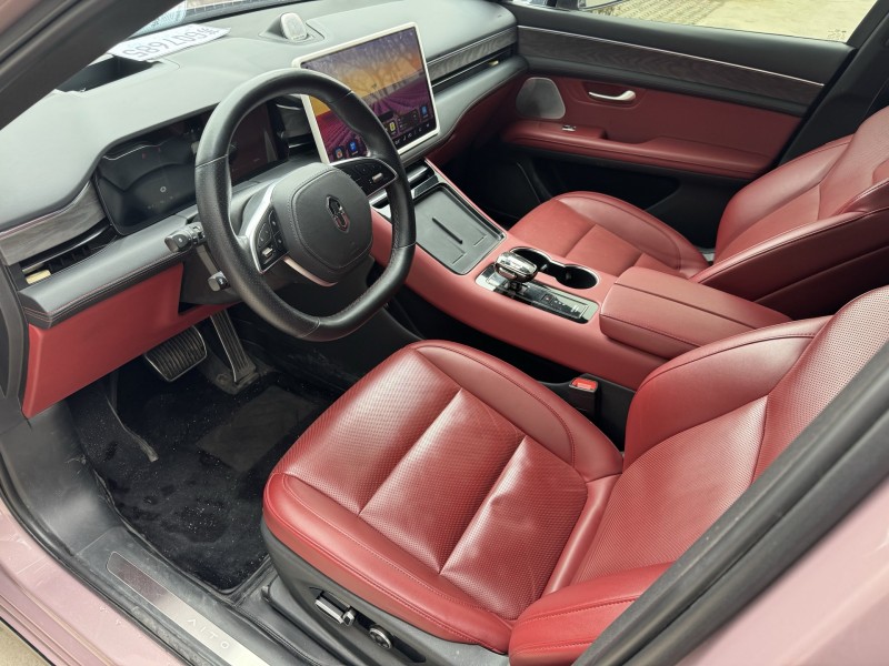 济宁23年华为智选问界4