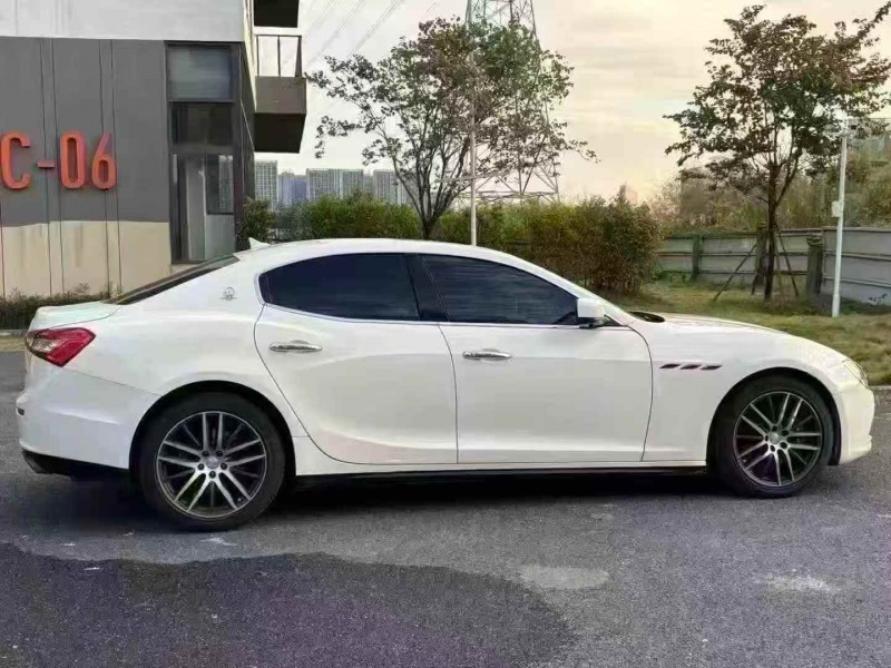 广州16年玛莎拉蒂Ghibli6