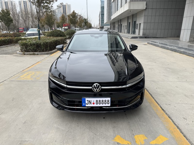 济宁24年大众迈腾1