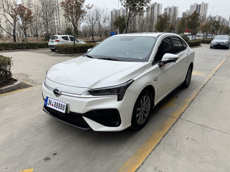 济宁23年传祺埃安S5802