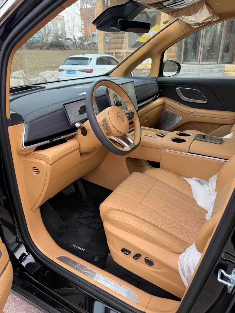 邢台26年岚图汽车梦想家2