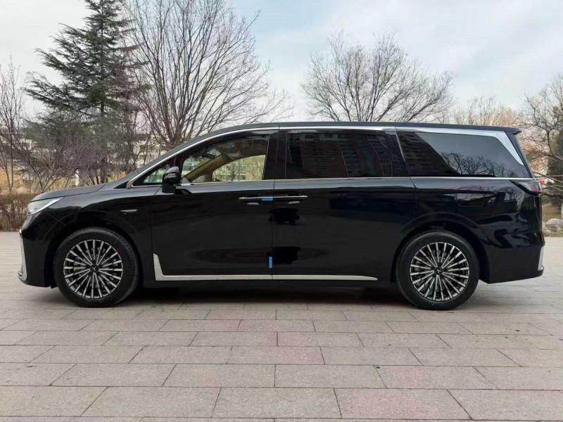 邢台26年岚图汽车梦想家3