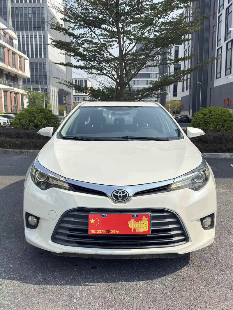 广州15年丰田雷凌1