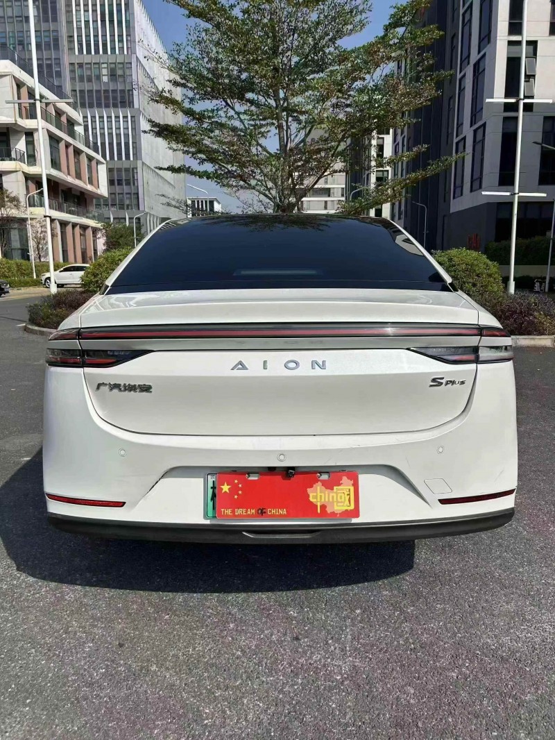 广州22年传祺埃安S8