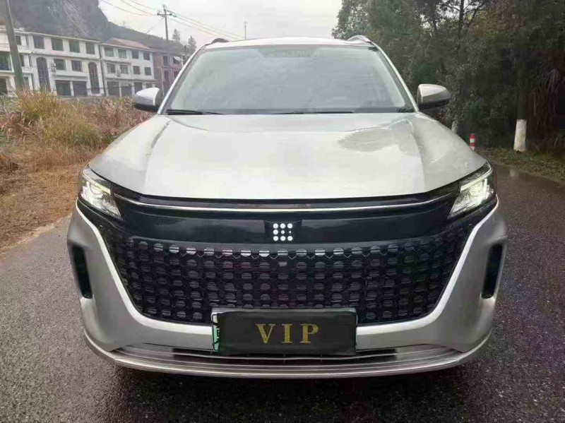 新余24年华为智选问界1