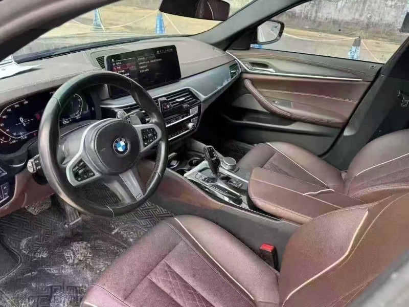 菏泽22年宝马5系4