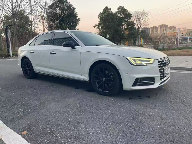 常德18年奥迪A4L9