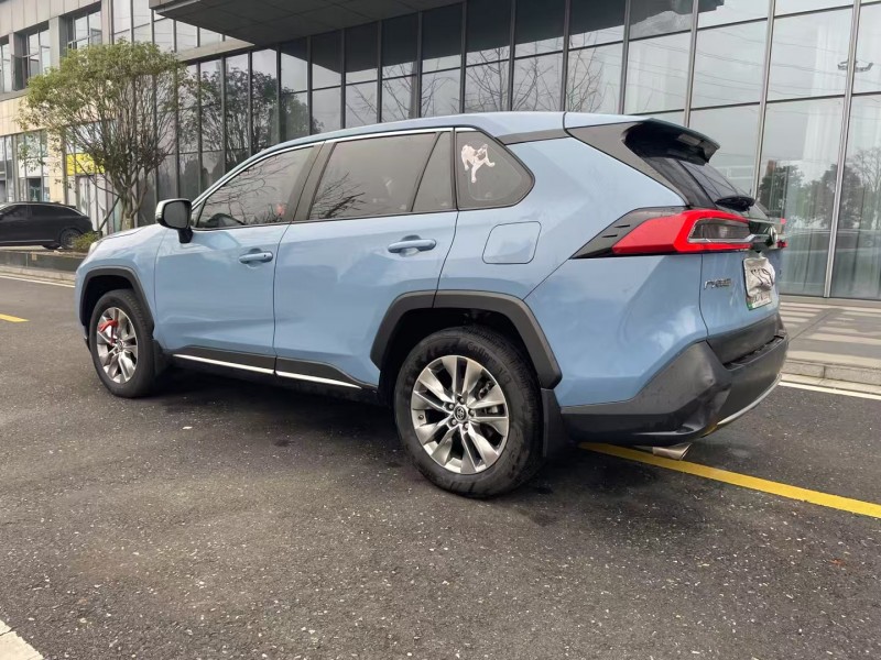 常德22年丰田威兰达8