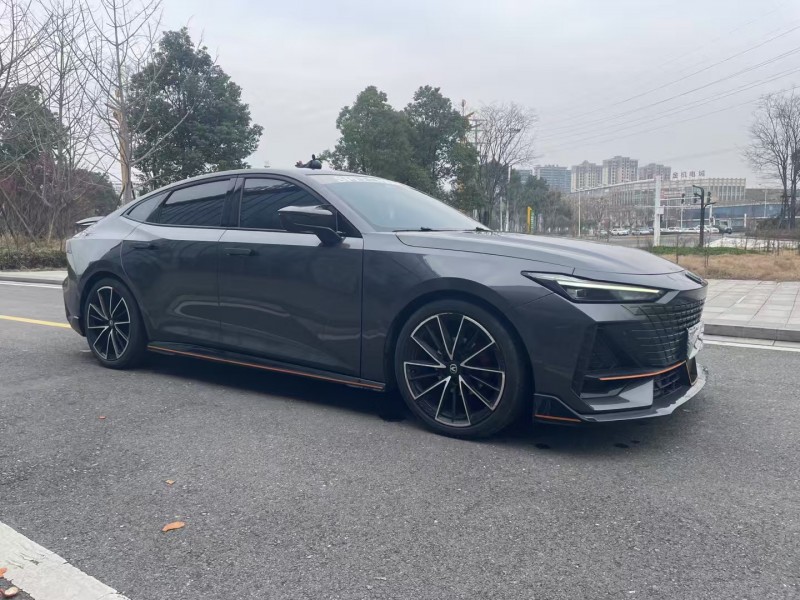 常德23年长安汽车UNI2