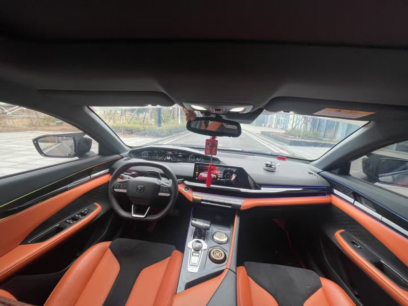 常德23年长安汽车UNI5