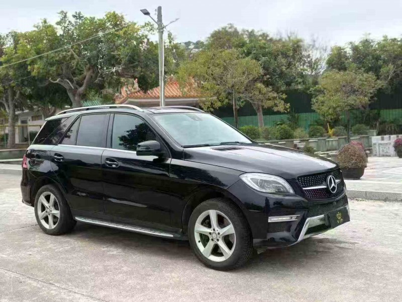 湛江13年奔驰ML1
