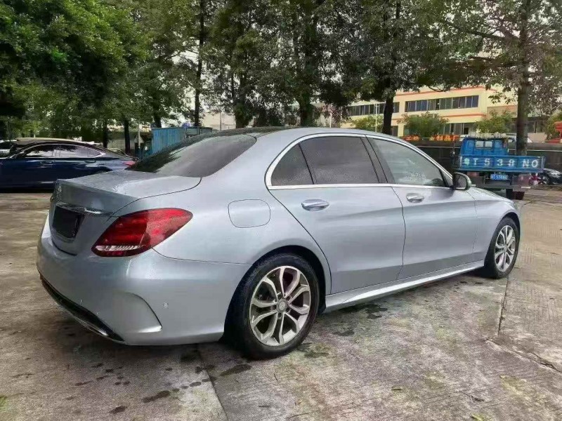 广州14年奔驰C4