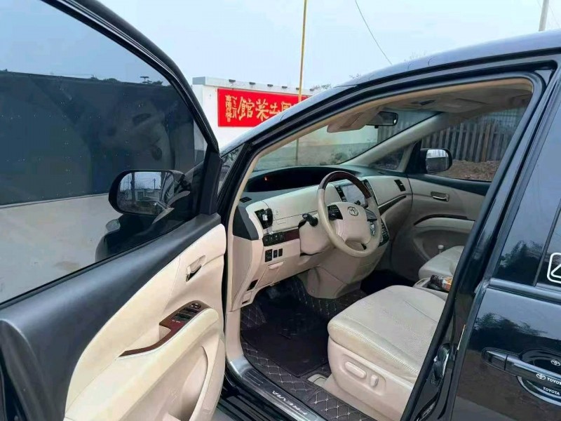枣庄18年丰田普瑞维亚8