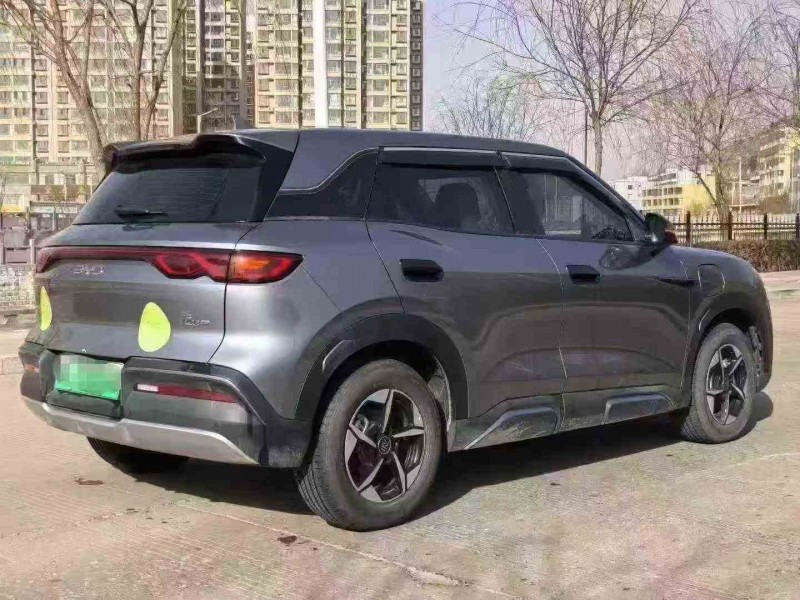 铜川25年比亚迪元8