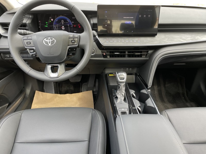 中山25年丰田凯美瑞7