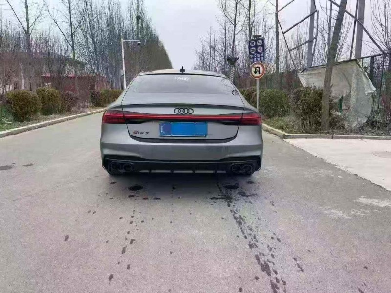 潍坊21年奥迪A7L9