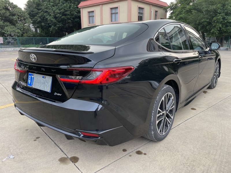 中山25年丰田凯美瑞4