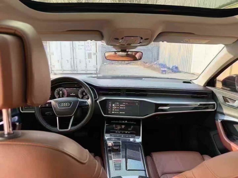 济宁19年奥迪A6L5