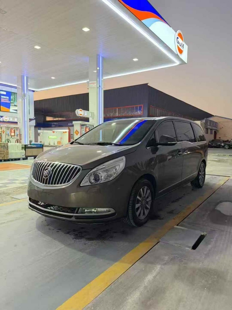 青岛13年别克GL83