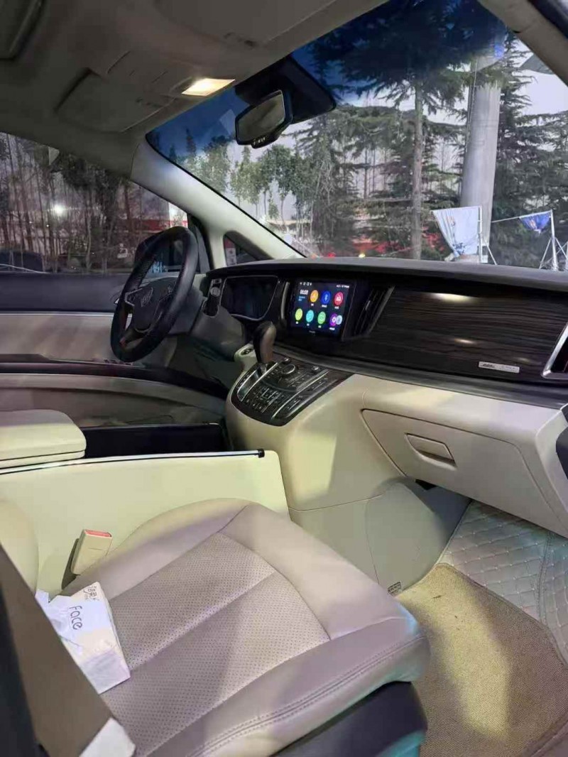 青岛13年别克GL85