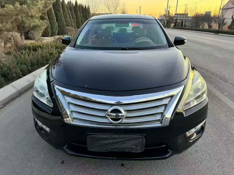 潍坊16年日产天籁1