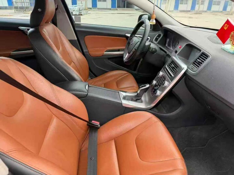 东营16年沃尔沃S60L4