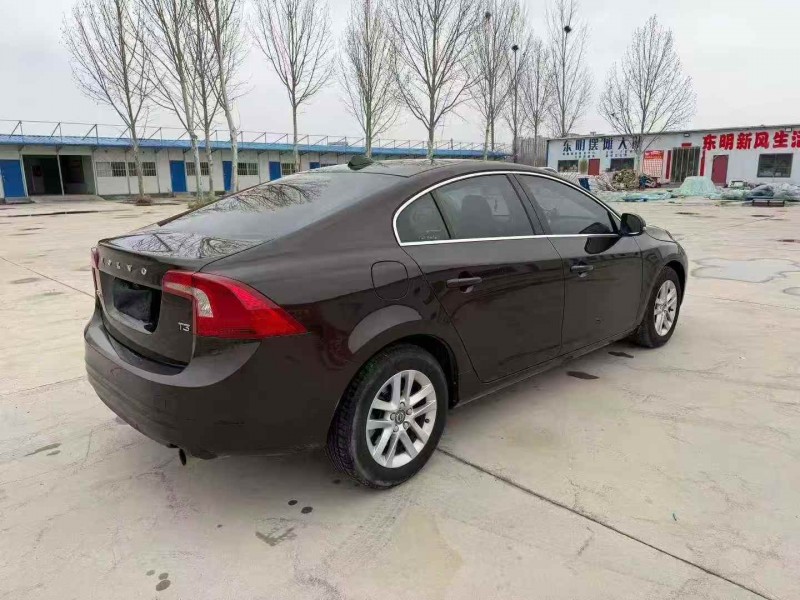 东营16年沃尔沃S60L8