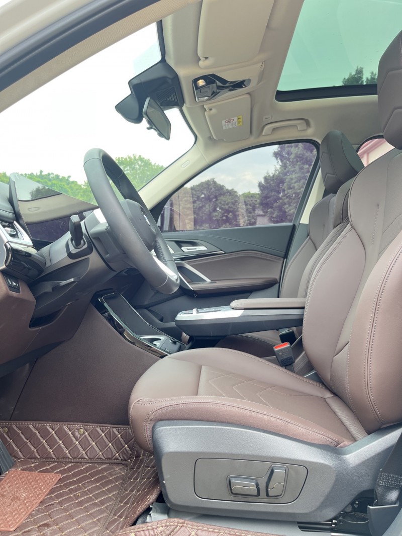 中山24年宝马X18