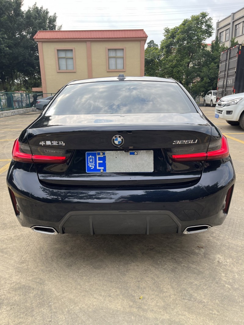 中山24年宝马3系9