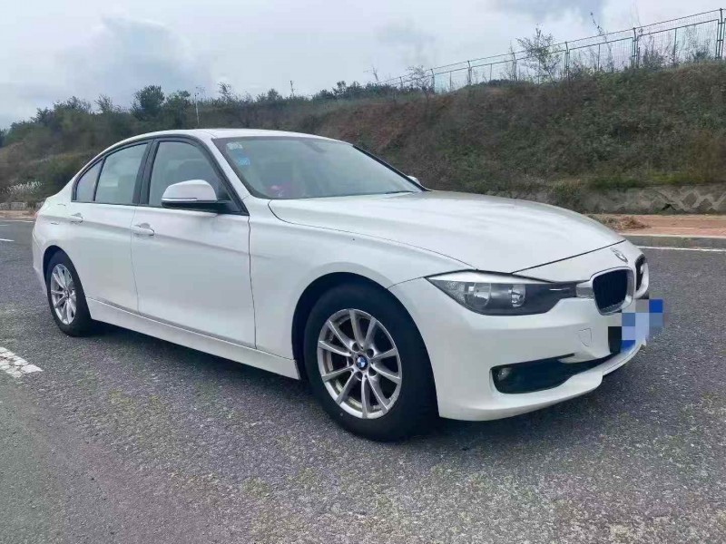 济宁13年宝马3系3