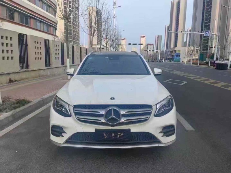 枣庄17年奔驰GLC1