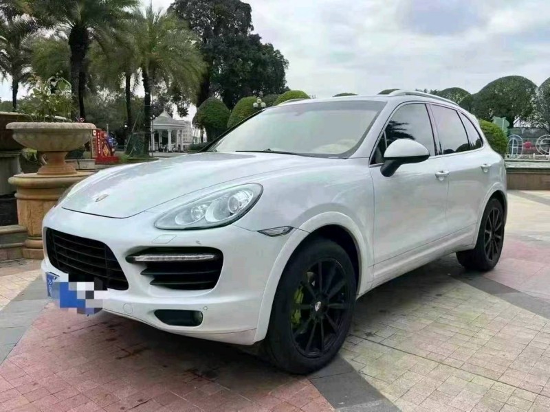 广州14年保时捷卡宴2