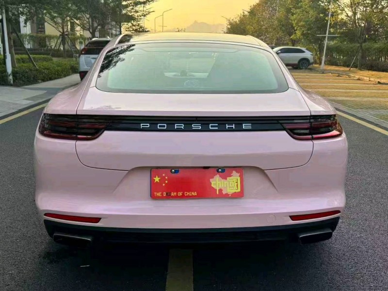 广州19年保时捷帕拉梅拉7