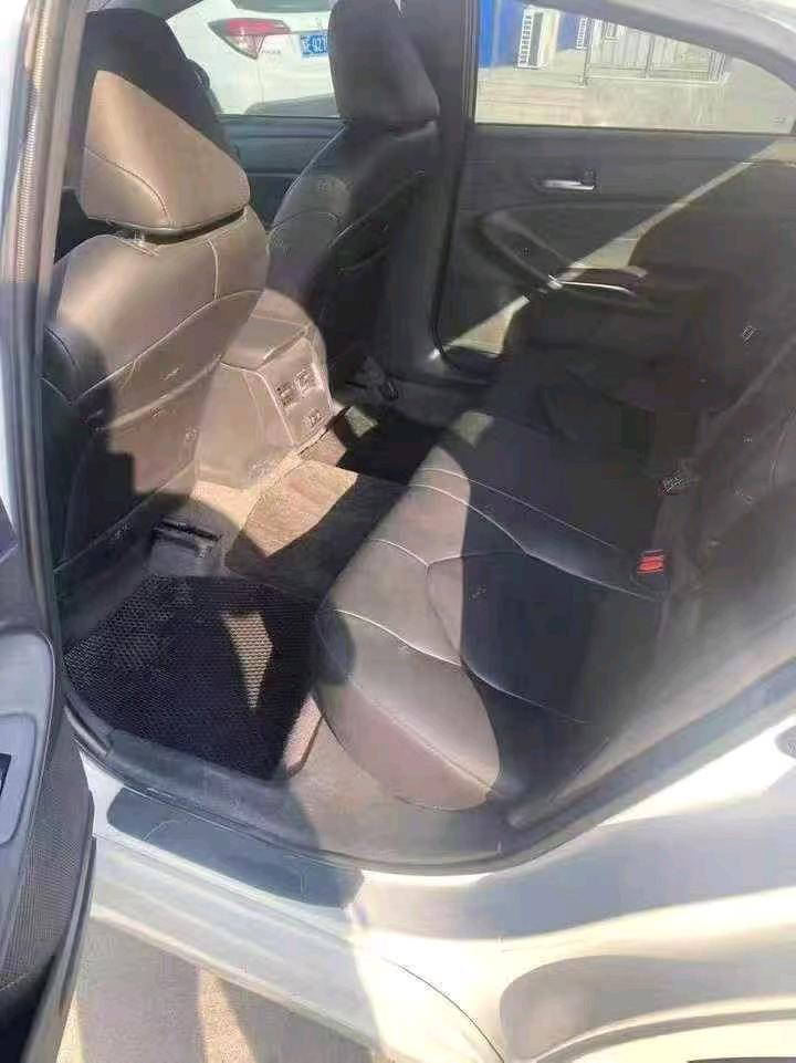 安阳22年丰田亚洲龙7