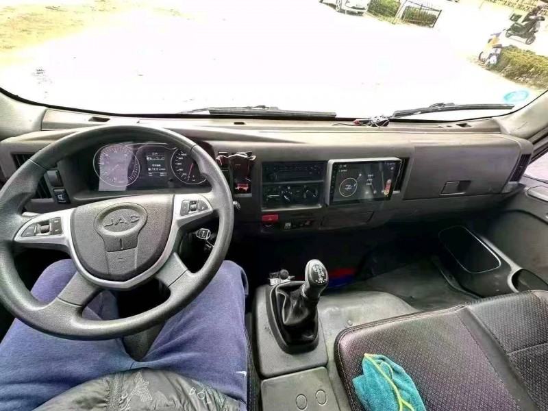 济宁23年江淮新骏铃9