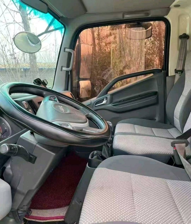 枣庄23年江淮帅铃9