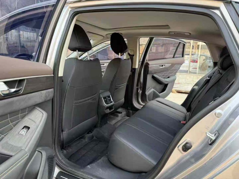 徐州22年东风奕炫8